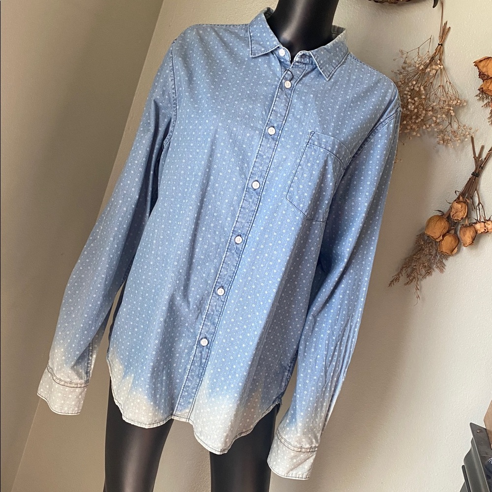 Denim & Flower Light Blue Button Down Shirt